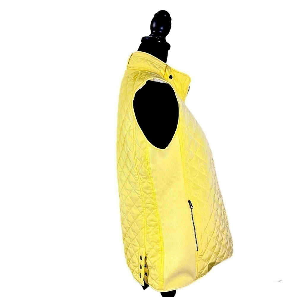 41 Hawthorn Women's Yellow Quilted Sleeveless Vest, Size Medium - Picture 3 of 11